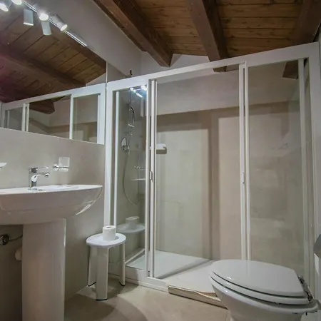 Ruggero 3* Чефалу