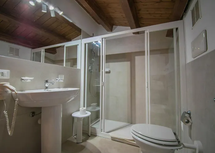 Ruggero 3* Чефалу