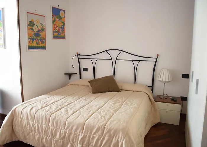 Ruggero 3* Чефалу