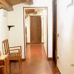 Ruggero Bed & Breakfast 3*