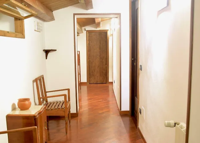 Ruggero Bed & Breakfast 3*
